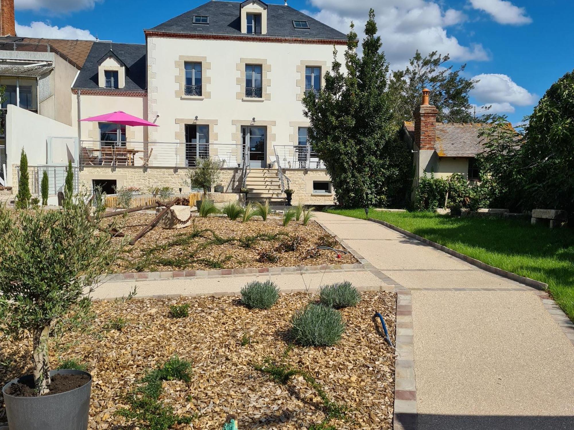 Chambre Pmr Tout Confort Avec Terrasse En Bord De Canal, Animaux Acceptes, Proche Centre-Ville De Briare - Fr-1-590-368 Exteriér fotografie